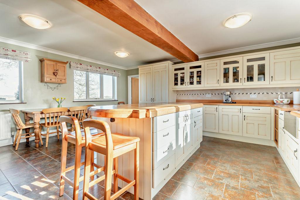 Kitchen/Breakfast