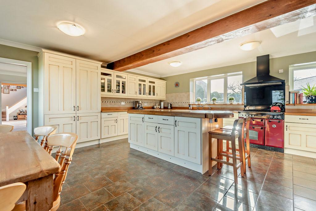Kitchen/Breakfast