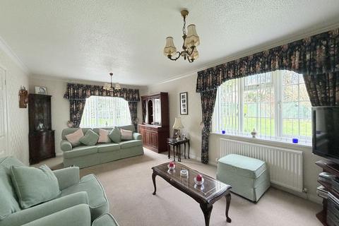 4 bedroom detached house for sale, Poplars Road, Abergavenny