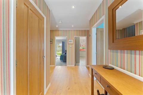 4 bedroom detached house for sale, Dukes Way, Kingsmead