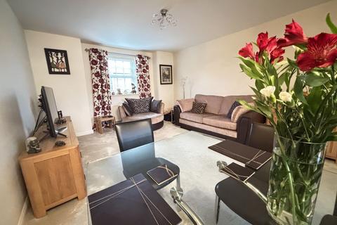 2 bedroom apartment for sale, Horseshoe Crescent, Great Barr, Birmingham B43 7BQ