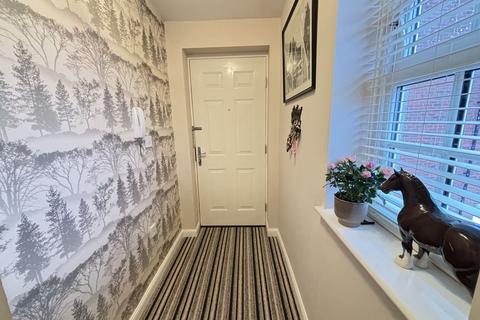 2 bedroom apartment for sale, Horseshoe Crescent, Great Barr, Birmingham B43 7BQ