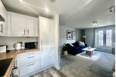 2 bedroom apartment for sale, Horseshoe Crescent, Great Barr, Birmingham B43 7BQ