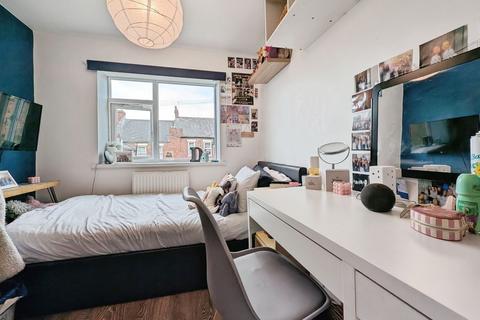 3 bedroom semi-detached house for sale, Baldwin Avenue, Newcastle Upon Tyne NE4