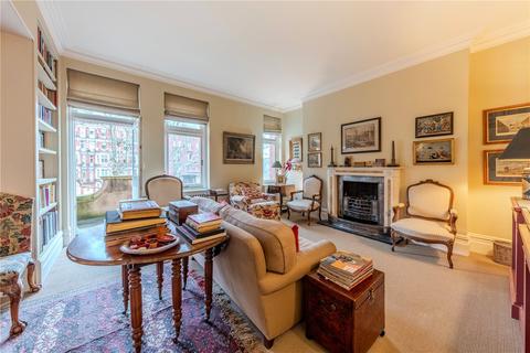 3 bedroom apartment for sale, Iverna Court, London, W8