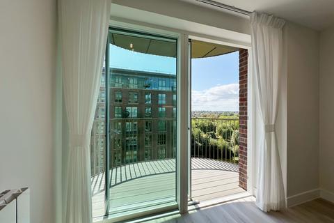 1 bedroom flat for sale, Cairncross House, London SE3