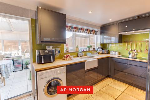 undefined, Churchfields Close, Bromsgrove, Worcestershire, B61