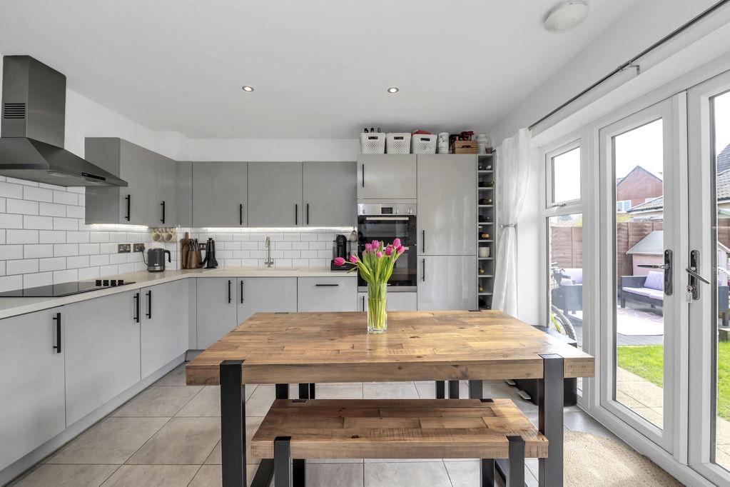 Kitchen/Breakfast