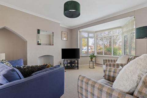 3 bedroom semi-detached house for sale, Graydon Avenue, Chichester
