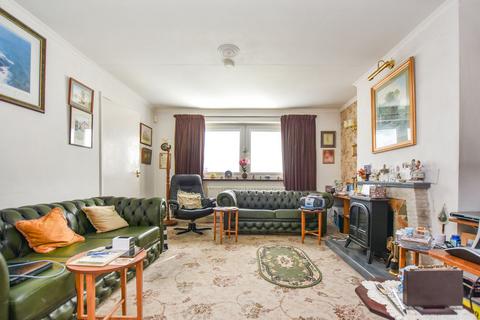 3 bedroom detached house for sale, Willoughby Drive, Empingham