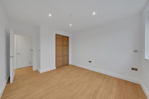 undefined, 63 Croydon Road, London