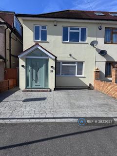 undefined, Raynton Drive, Hayes, UB4