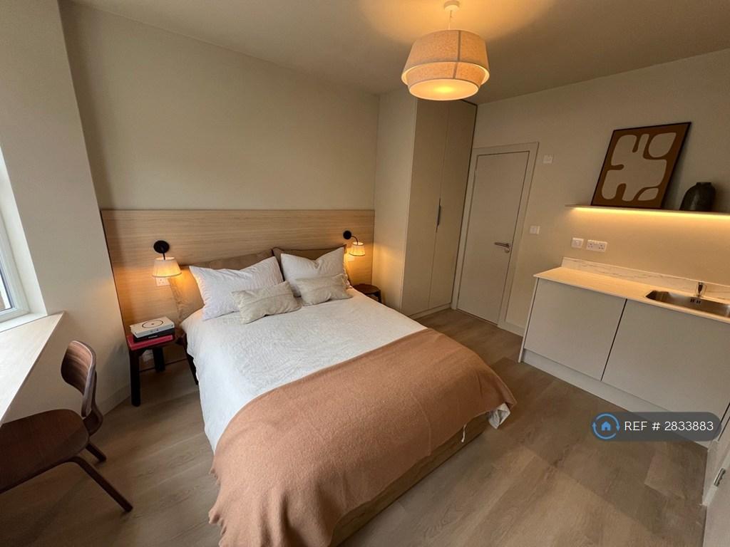 Each Rooms Has Spacious Storage Bed