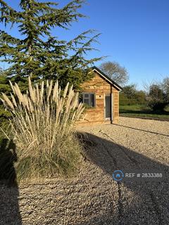 1 bedroom detached house to rent, Milcombe, Banbury, OX15