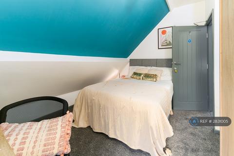 undefined, Sharples Hall St, Oldham, OL4