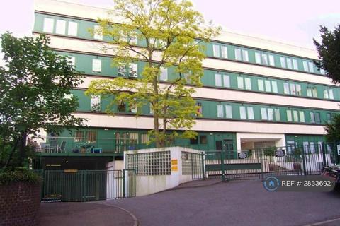 undefined, Brunswick Road, Ealing, W5