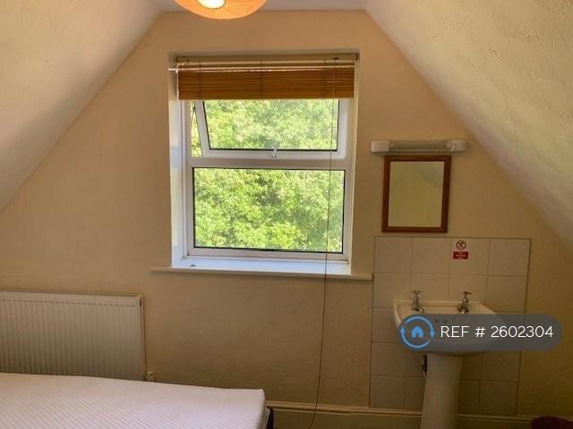 Room 18