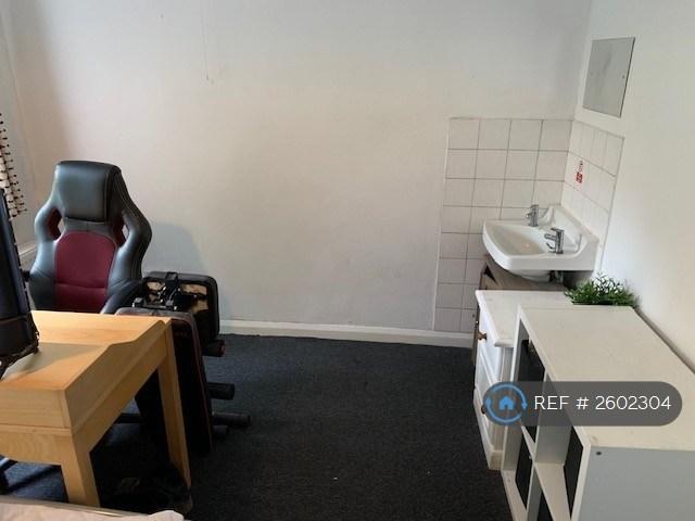 Room 12