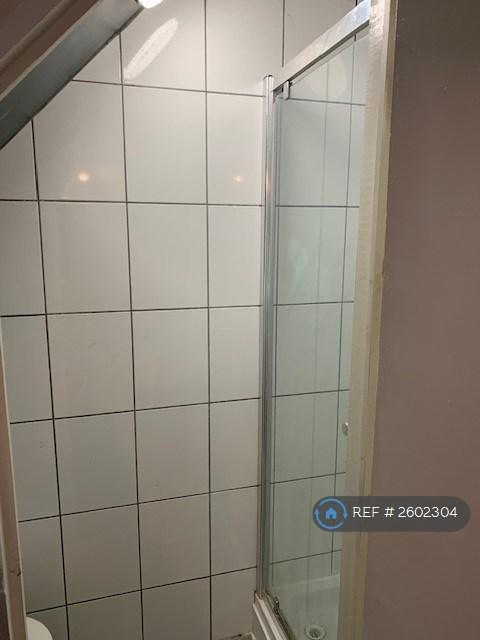 Room 16