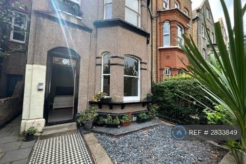 1 bedroom flat to rent, Malwood Road, London, SW12