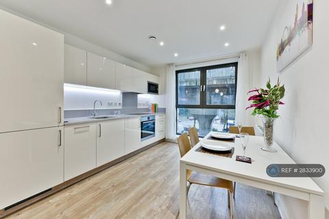 1 bedroom flat to rent, Kingfisher Heights, London, E16