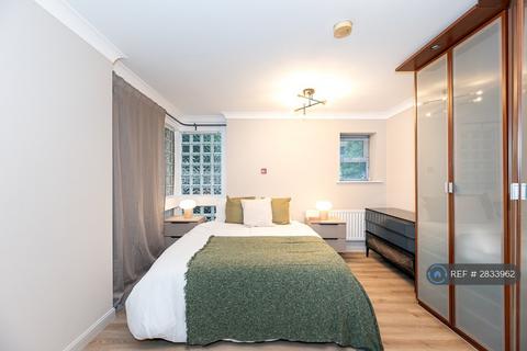 Munnings House, London, E16