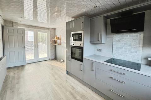 3 bedroom terraced house for sale, Bardon Close, Halliwell