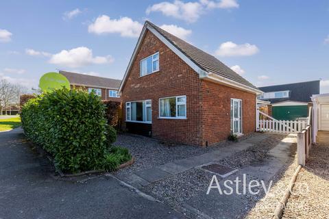 3 bedroom chalet for sale, Barkers Lane, Sprowston, Norwich