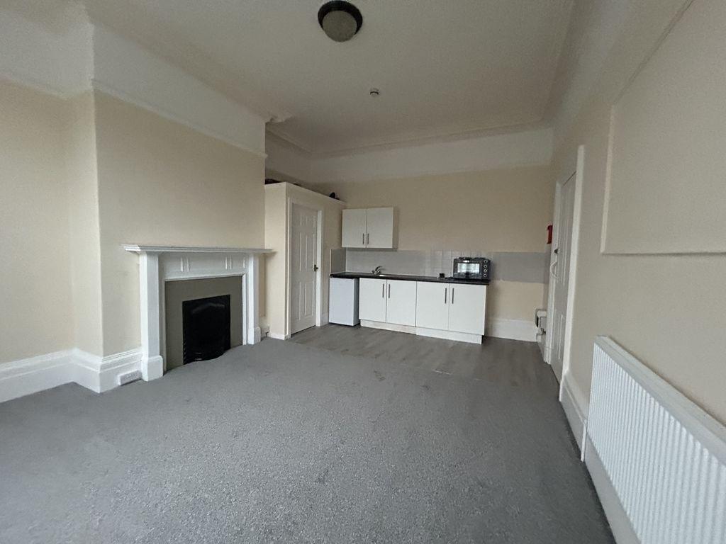 Flat 3