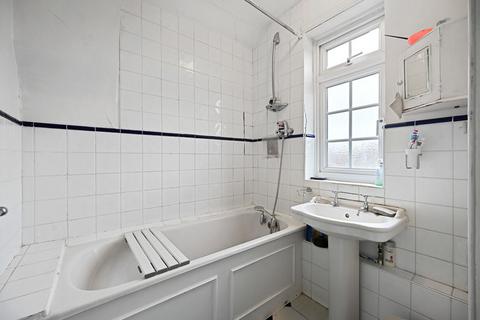 4 bedroom semi-detached house for sale, Church Drive, North Harrow