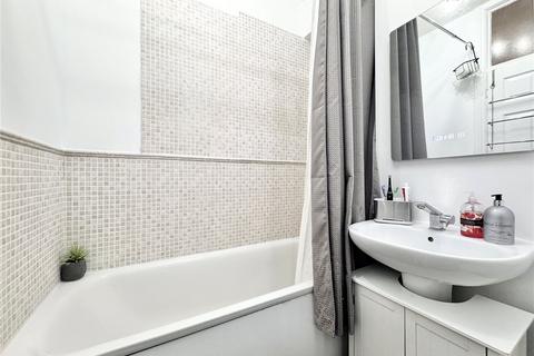 undefined, Norwich Avenue West, Bournemouth, Dorset, BH2