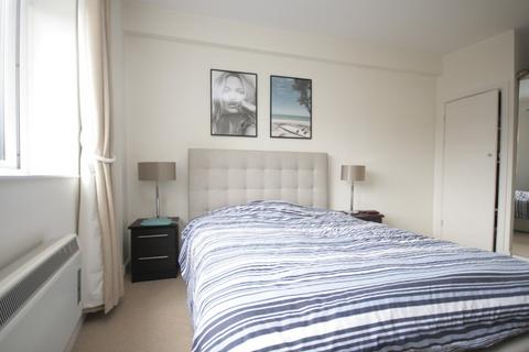 1 bedroom flat for sale, Barton Court, Barons Court Road, London, W14