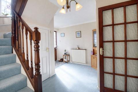 undefined, Warwick Avenue, Cuffley EN6