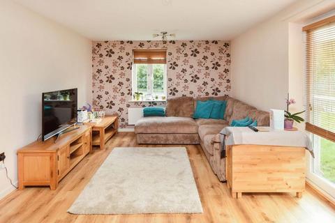 undefined, Lanfranc Close, Salisbury               *NO ONWARD CHAIN*