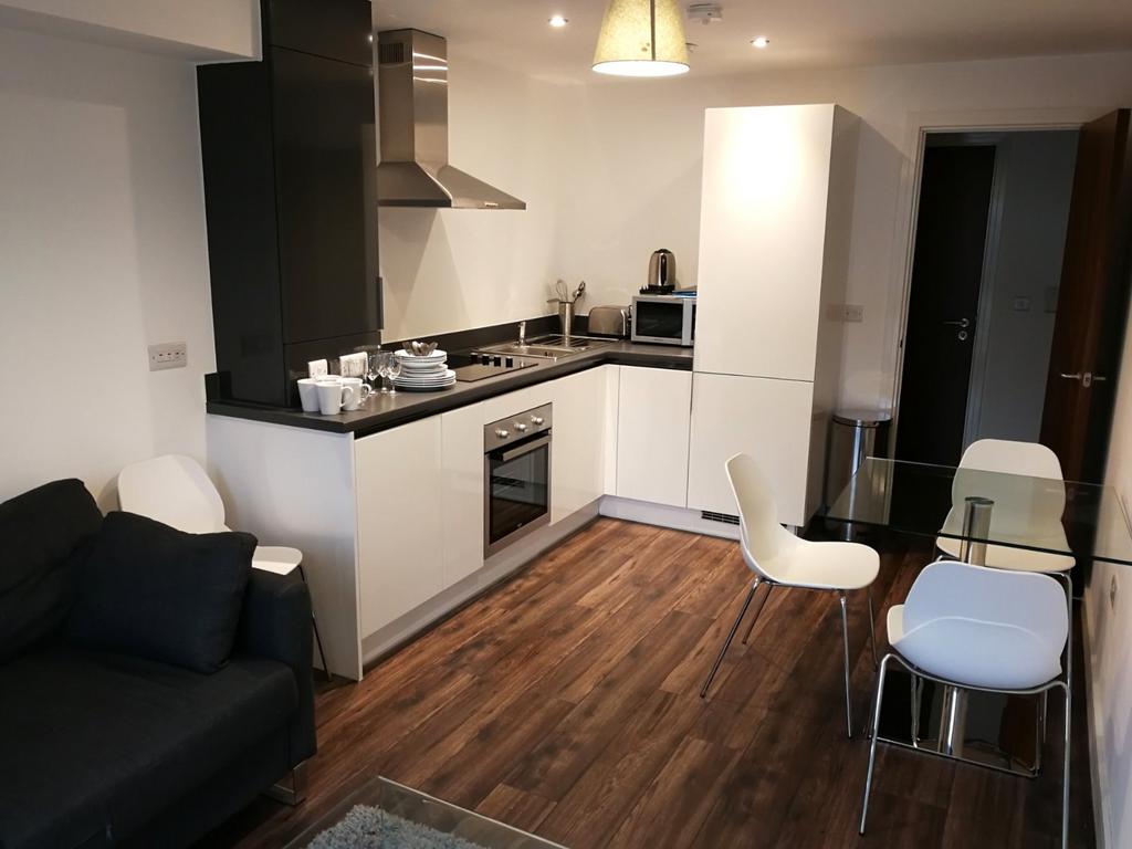 1 bedroom flat to rent - Изглед 2