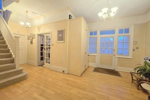 5 bedroom detached house for sale, The Avenue, Hatch End