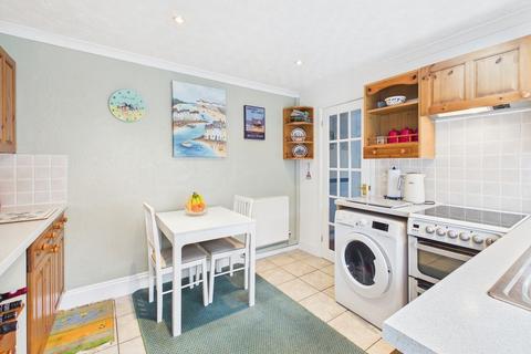 2 bedroom detached bungalow for sale, Truro Lane, Penryn - Far reaching views