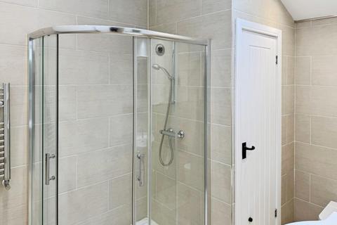 undefined, 2 Ghyll Mount, Yeadon