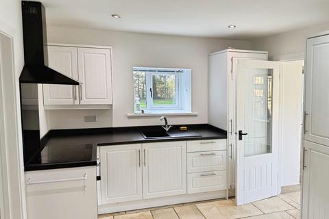 undefined, 2 Ghyll Mount, Yeadon