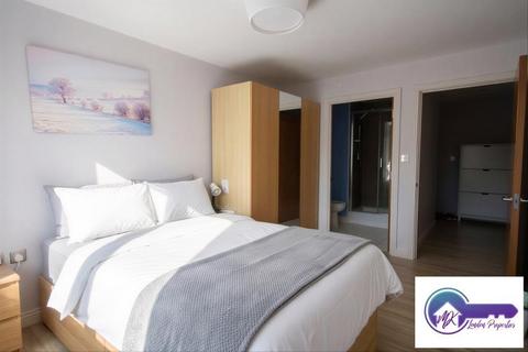 2 bedroom flat to rent, London E14