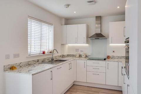 undefined, Swan Mews, Warlingham, CR6 9FP