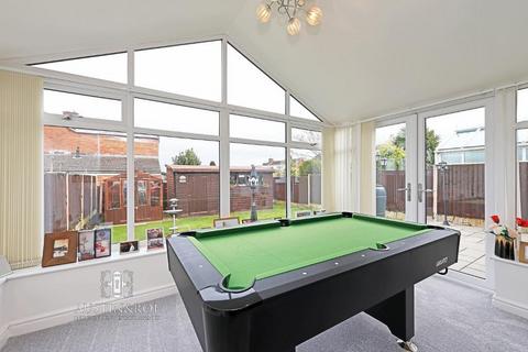 undefined, Stone ST15