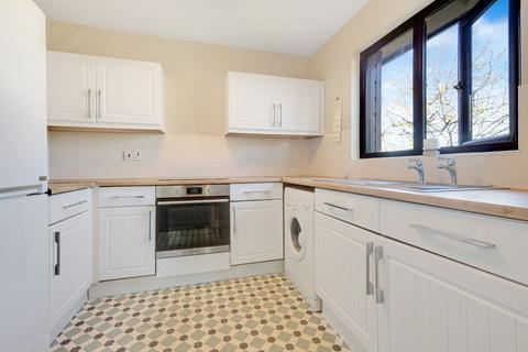 undefined, Oakwood Grove, Wickford Avenue, Basildon, Essex, SS13 3HT