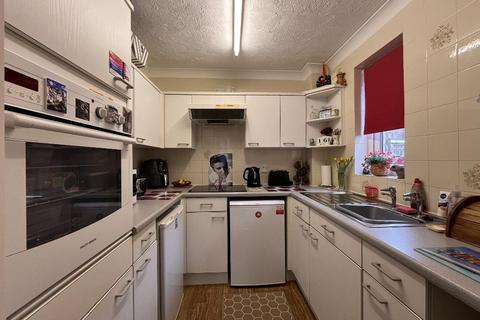 undefined, Morecambe LA4