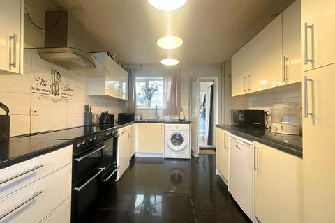 4 bedroom terraced house for sale, Seymour Road, Trowbridge, Wiltshire, BA14 8LX
