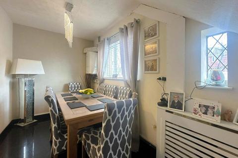 4 bedroom terraced house for sale, Seymour Road, Trowbridge, Wiltshire, BA14 8LX