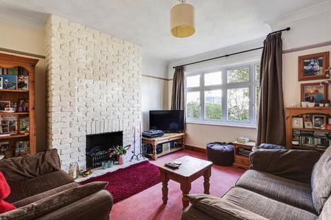 undefined, South Croydon CR2