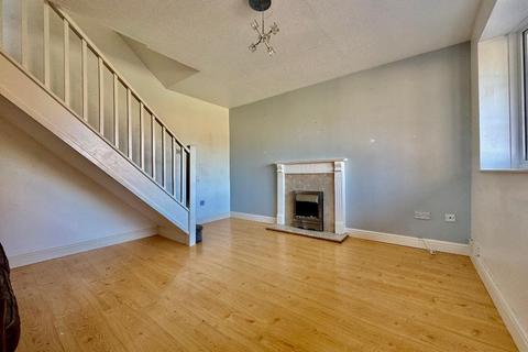 undefined, Cheslyn Close, Wigmore, Luton, Bedfordshire, LU2 8UA