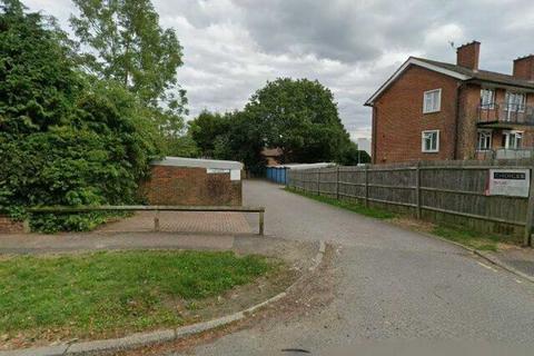 undefined, Colman Way, Redhill RH1