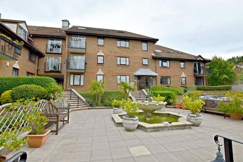 undefined, Lansdowne Road, Purley, CR8